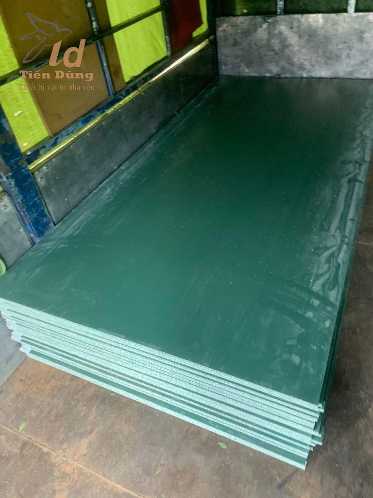 tấm nhựa ECO giá rẻ