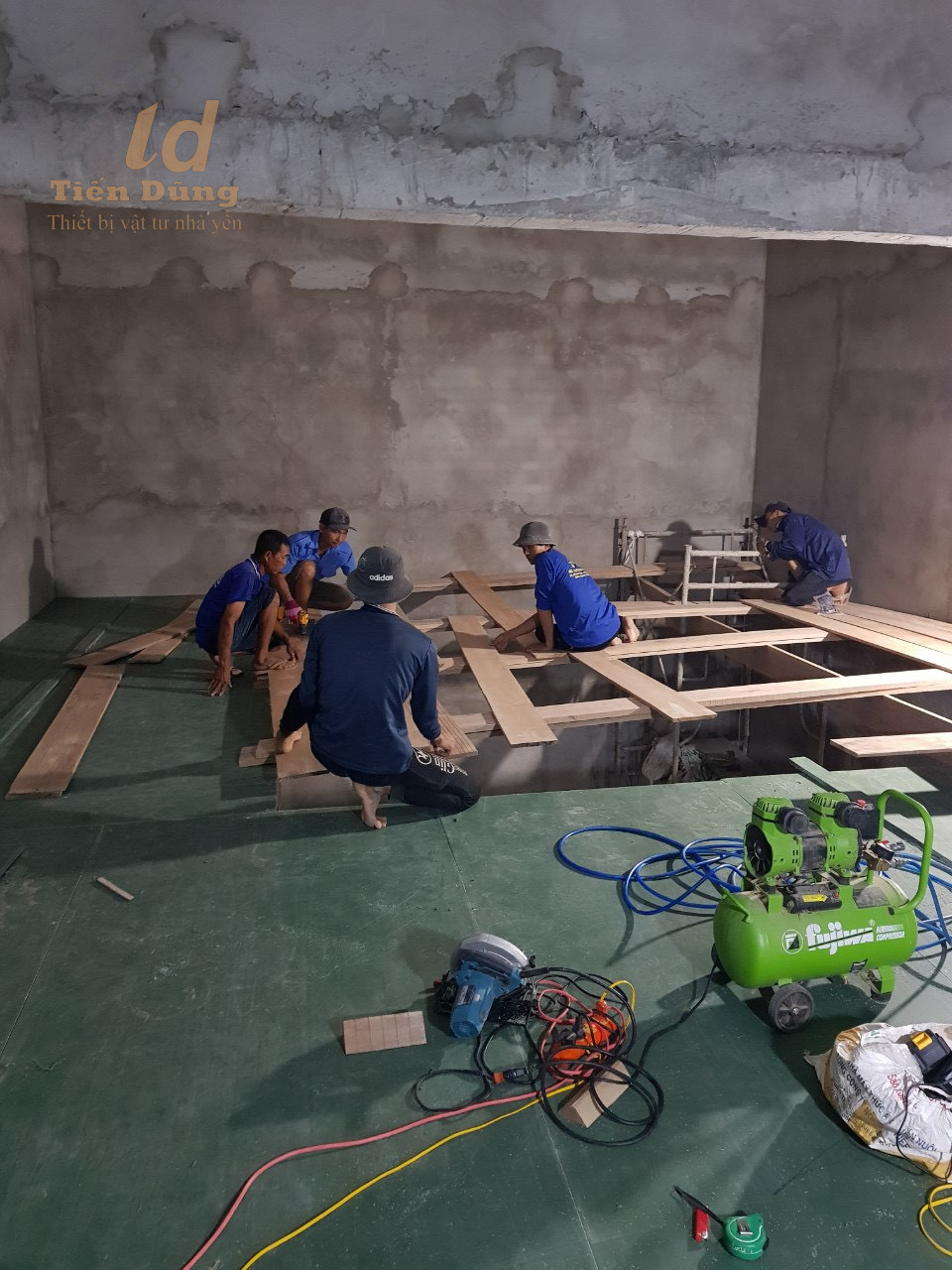 tấm nhựa eco lót sàn giá rẻ