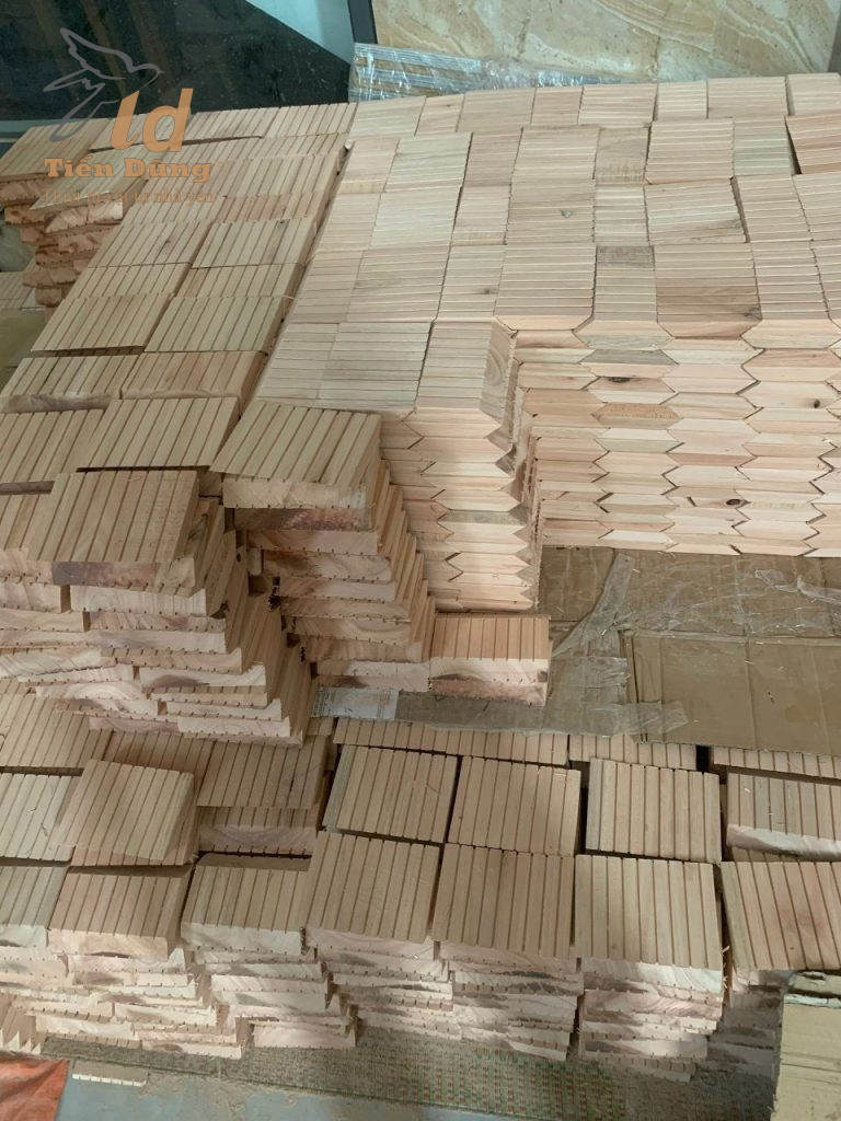 Góc gỗ nhà yến- Tiến Dũng